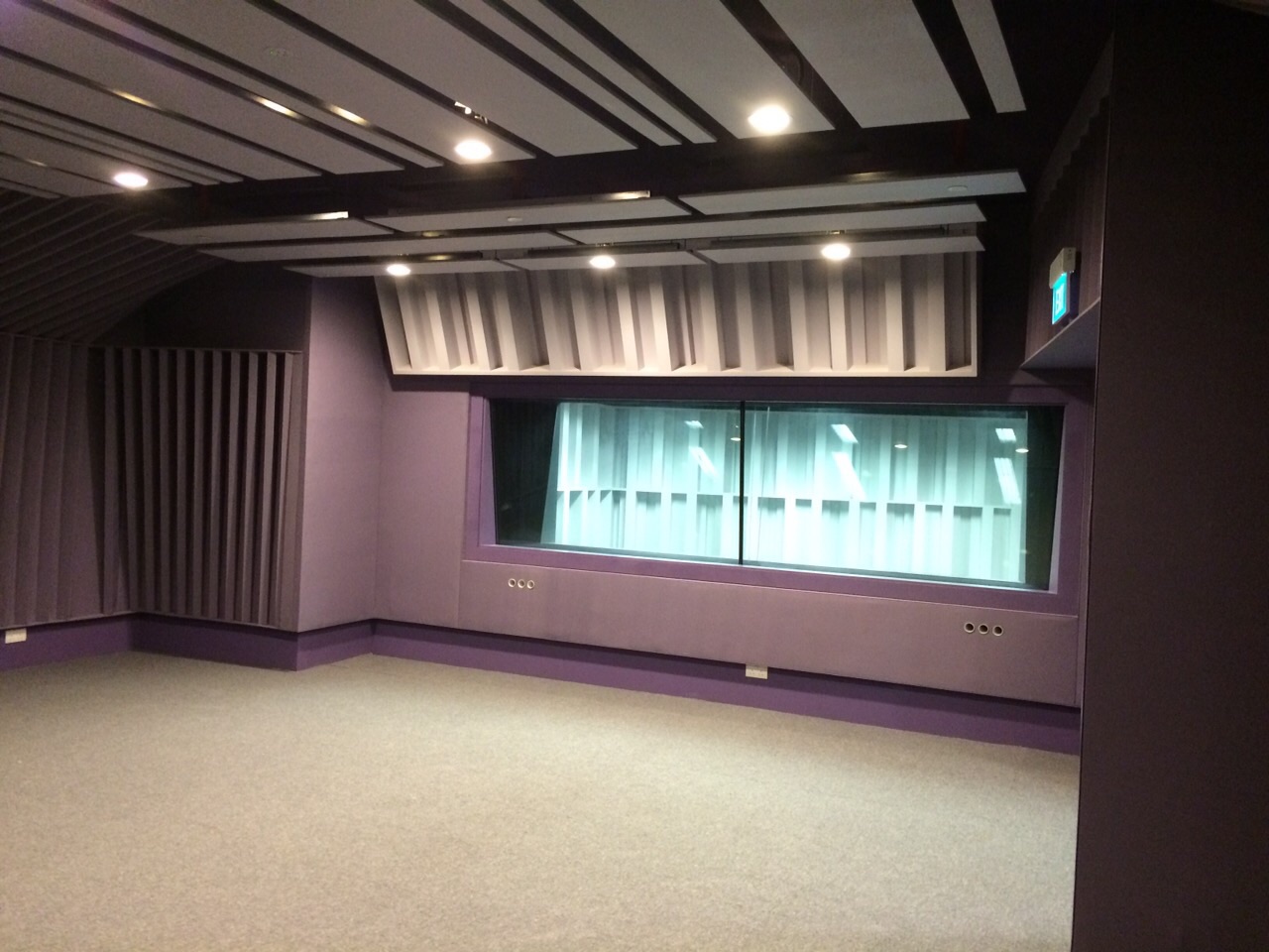 D2-SUTD-3-SoundTrack_acoustic-fabric-panel-system-profile-wall-ceiling-glaze